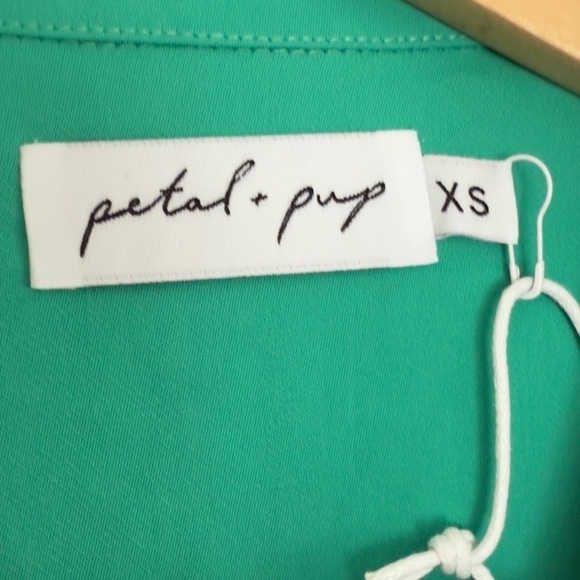 Petal & Pup Green Mini Dress - Picture 4 of 4